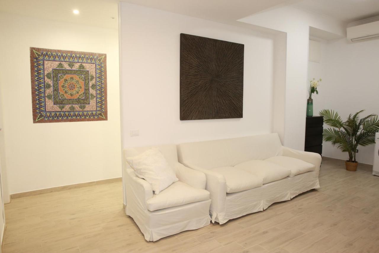 Unique Luxury And Bed and breakfast Roma